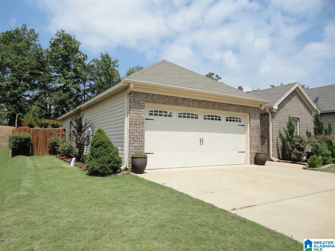 1118 Emerald Ridge Drive Calera, AL 35040 - Photo 4 of 37