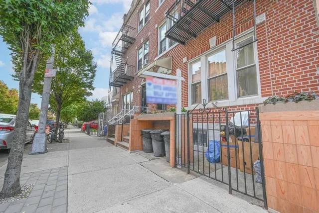 $1,625,000 | 522 Bay Ridge Avenue | Bay Ridge