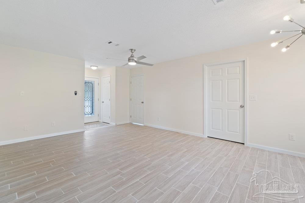 5751 Scotland Road Pensacola, FL 32526 - Photo 12 of 29 Gallery Image 12