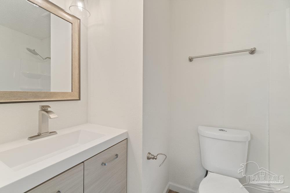 5751 Scotland Road Pensacola, FL 32526 - Photo 15 of 29 Gallery Image 15