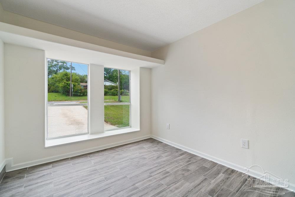 5751 Scotland Road Pensacola, FL 32526 - Photo 17 of 29 Gallery Image 17