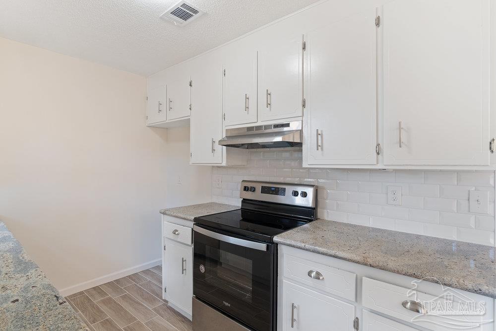 5751 Scotland Road Pensacola, FL 32526 - Photo 10 of 29 Gallery Image 10