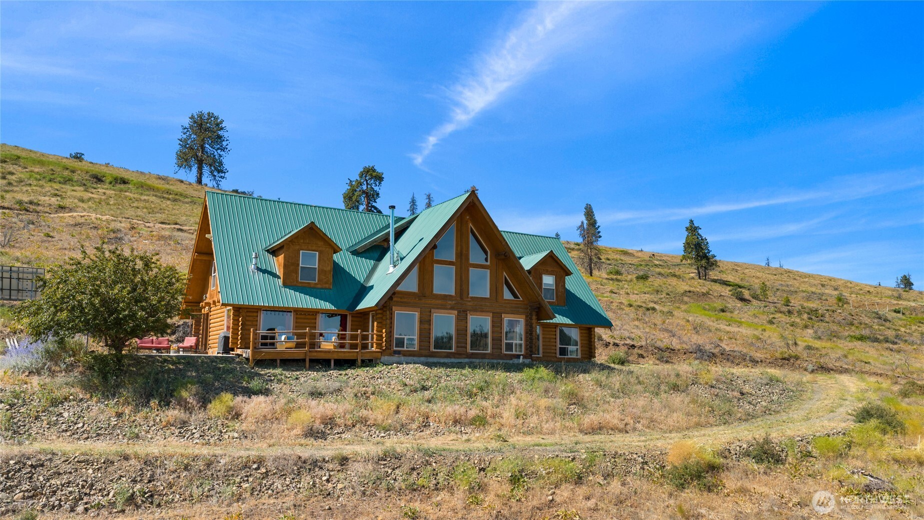 26200 North Wenas Road Selah, WA 98942 - Photo 30 of 35