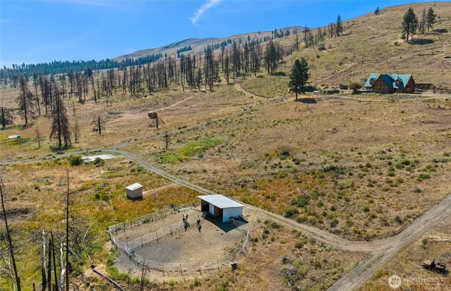 $683,450 | 26200 North Wenas Road, Selah, WA 98942