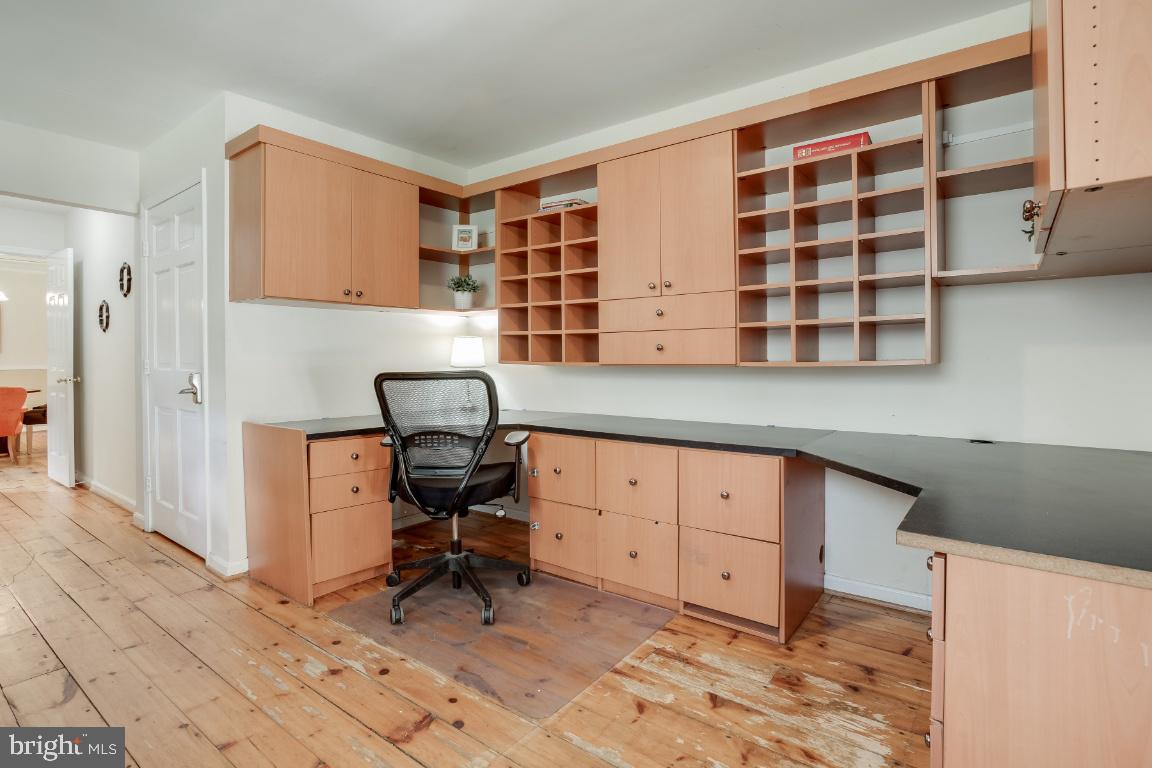 5202 Winfield Road Fairfax, VA 22030 - Photo 16 of 43 Gallery Image 16