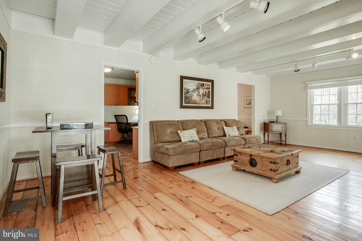 5202 Winfield Road Fairfax, VA 22030 - Photo 18 of 43 Gallery Image 18