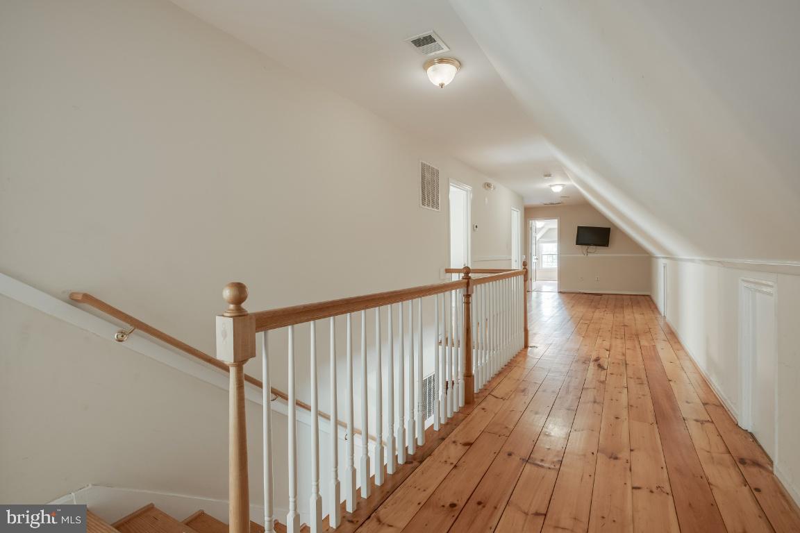 5202 Winfield Road Fairfax, VA 22030 - Photo 21 of 43 Gallery Image 21