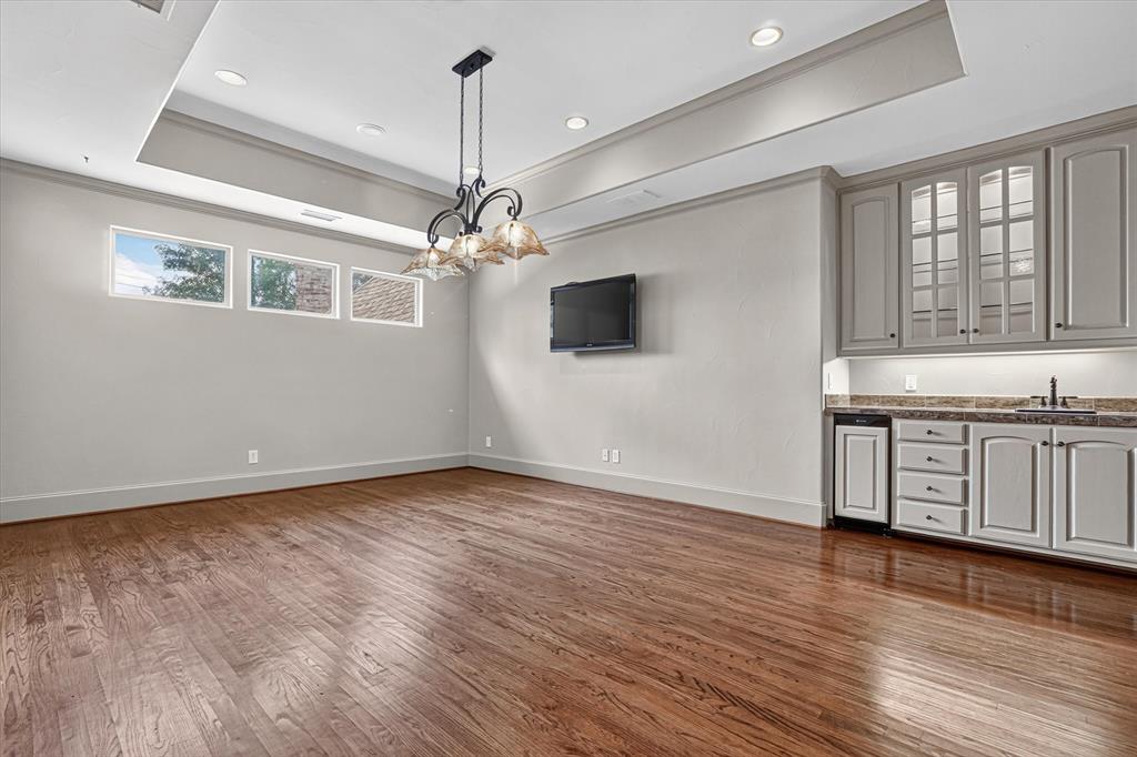 6032 Burgundy Road Dallas, TX 75230 - Photo 24 of 39 Gallery Image 24