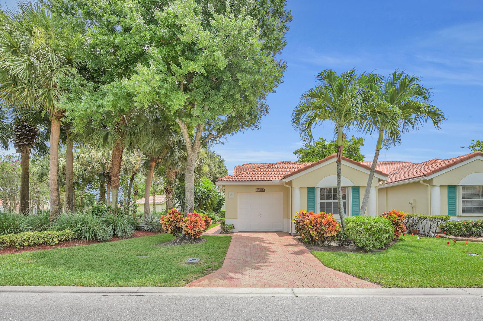 15426 Floral Club Road Delray Beach, FL 33484 - Photo 1 of 26 01 front 01