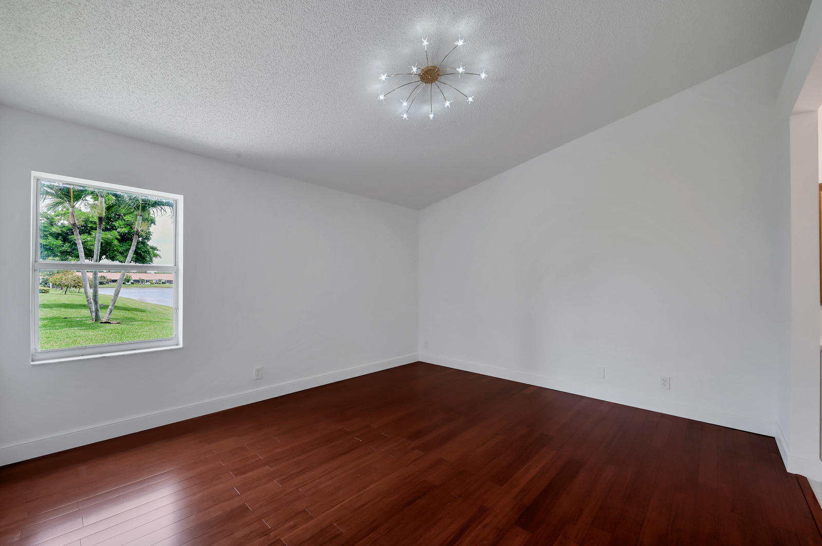 15426 Floral Club Road Delray Beach, FL 33484 - Photo 15 of 26 16 Bed Room 01