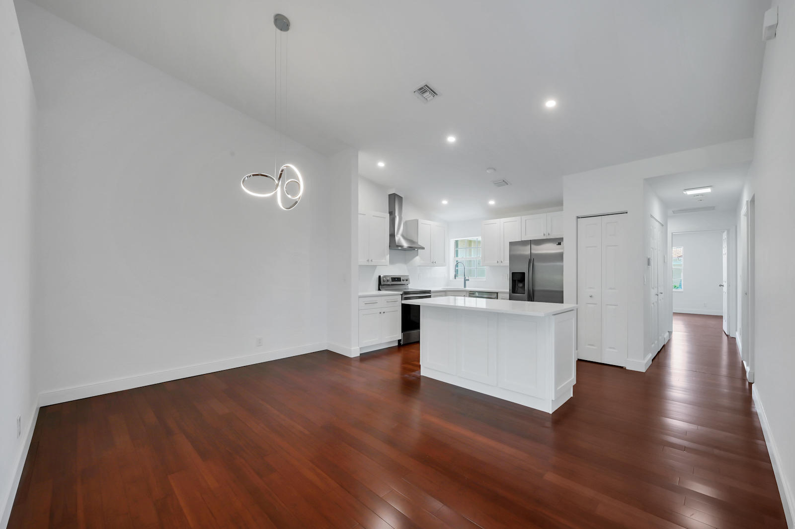 15426 Floral Club Road Delray Beach, FL 33484 - Photo 8 of 26 08 kitchen 01