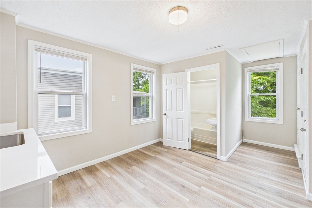 1386-1388 Worcester Street Springfield, MA 01151 - Photo 19 of 38