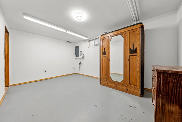 $389,000 | 147 Lindsey Street, Tekoa, WA 99033