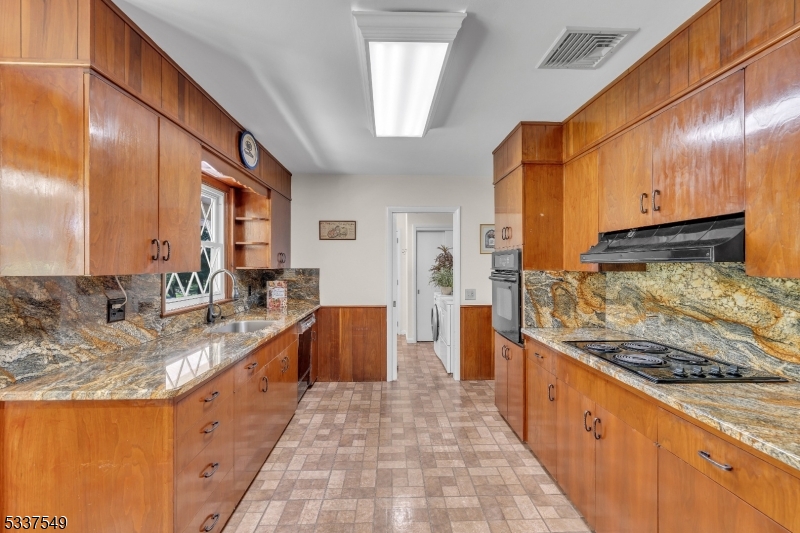 41 Cherryville Hollow Road Flemington, NJ 08822 - Photo 20 of 48 a large kitchen with stainless steel appliances granite countertop a stove and a sink