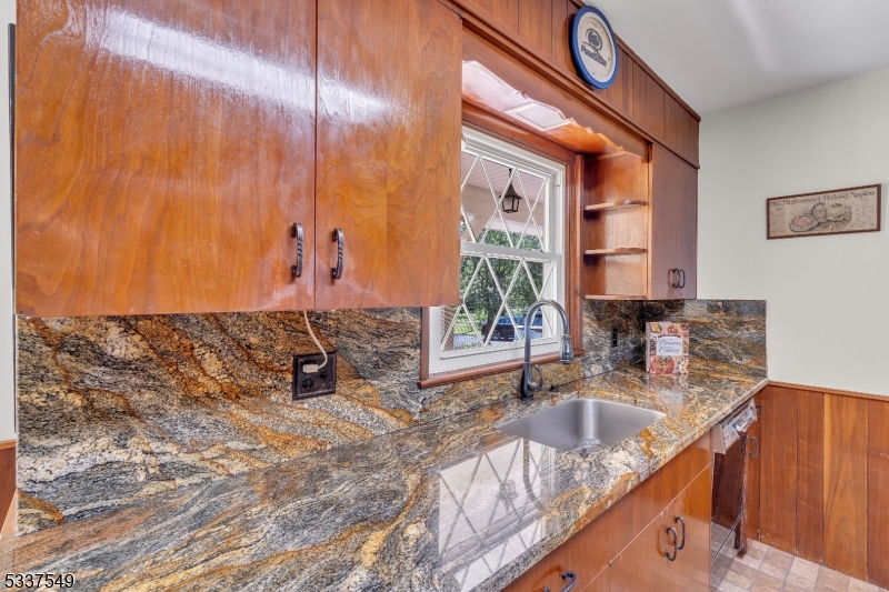 41 Cherryville Hollow Road Flemington, NJ 08822 - Photo 27 of 48 a bathroom with a granite countertop sink and a mirror