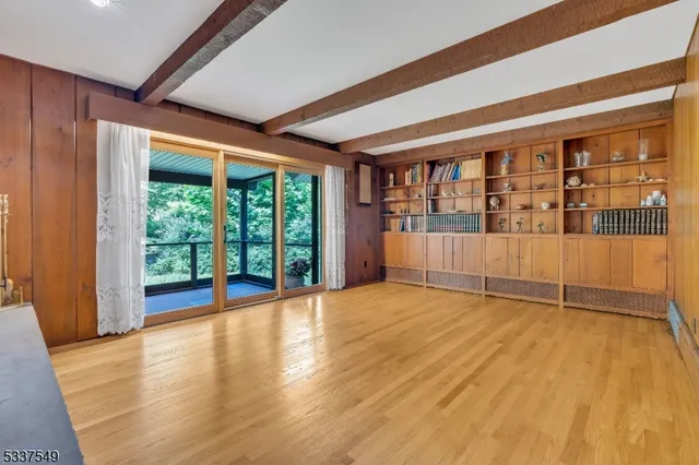 $565,000 | 41 Cherryville Hollow Road, Flemington, NJ 08822