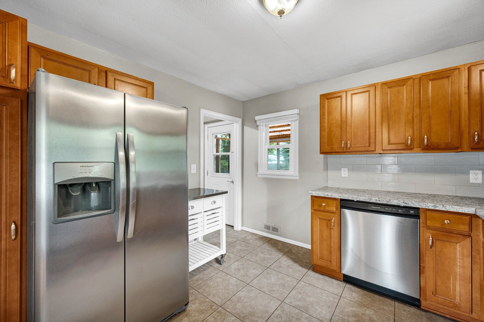113 Conley Circle Bloomington, IL 61701 - Photo 9 of 22