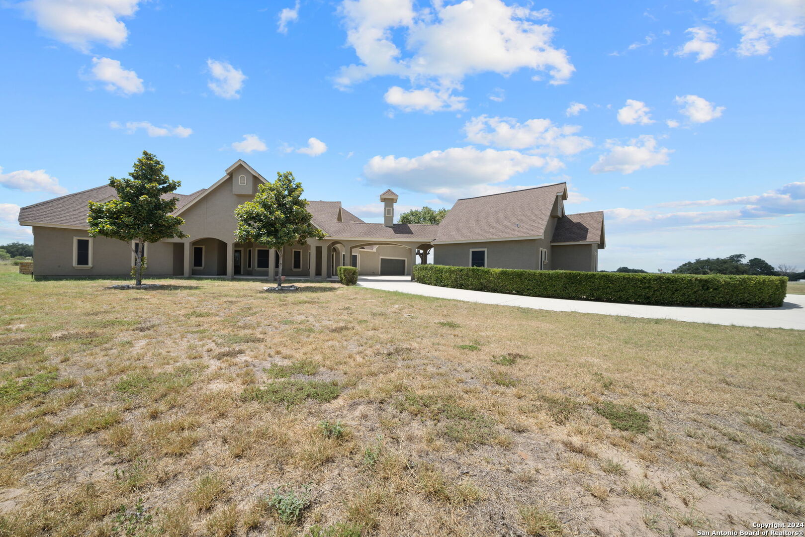 3022 Interstate 35 Natalia, TX 78059 - Photo 1 of 49