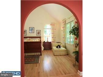 6983 Upper York Road New Hope, PA 18938 - Photo 6 of 11 Gallery Image 6