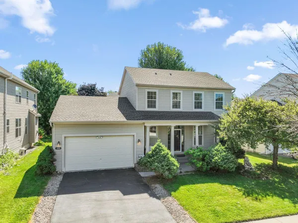 $450,000 | 1893 Clover Meadow Drive, Chaska, MN 55318