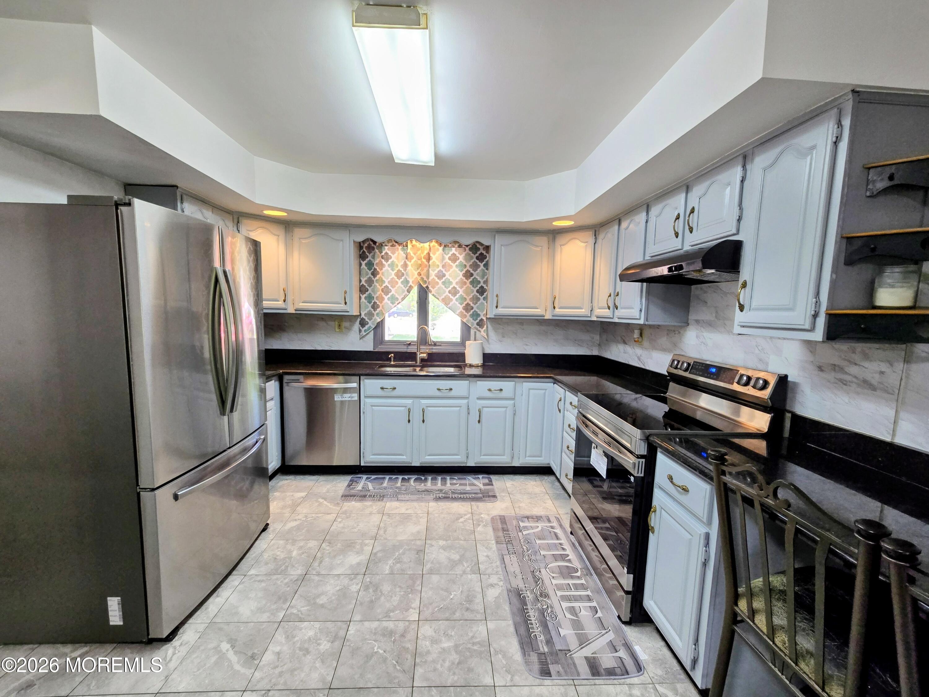287 Church Street Aberdeen, NJ 07747 - Photo 3 of 14 287 CHURCH ST, NEW KITCHEN APPLIANCES