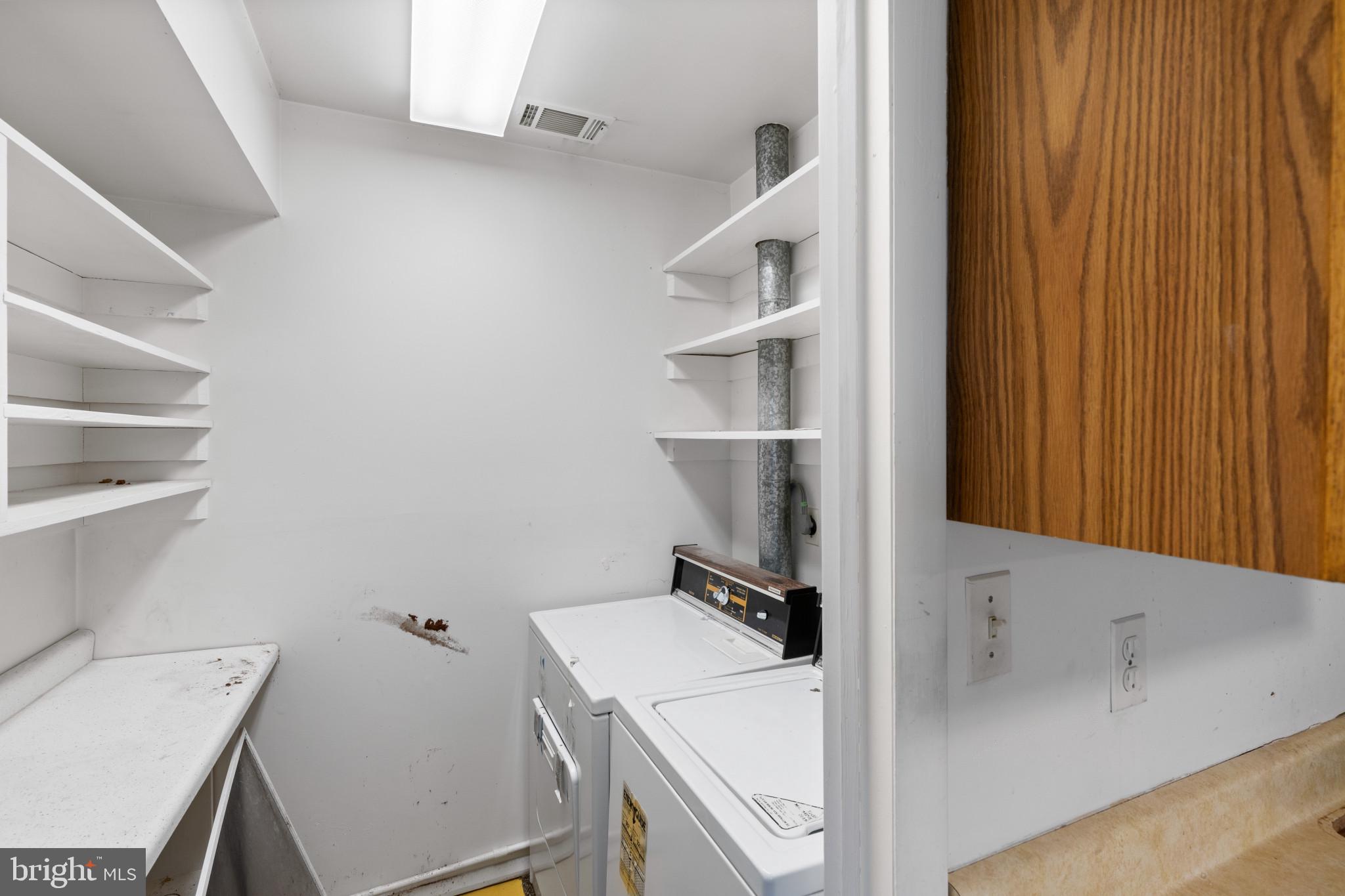 6231 Marlora Road Baltimore, MD 21239 - Photo 10 of 27 Laundry Room off Kitchen