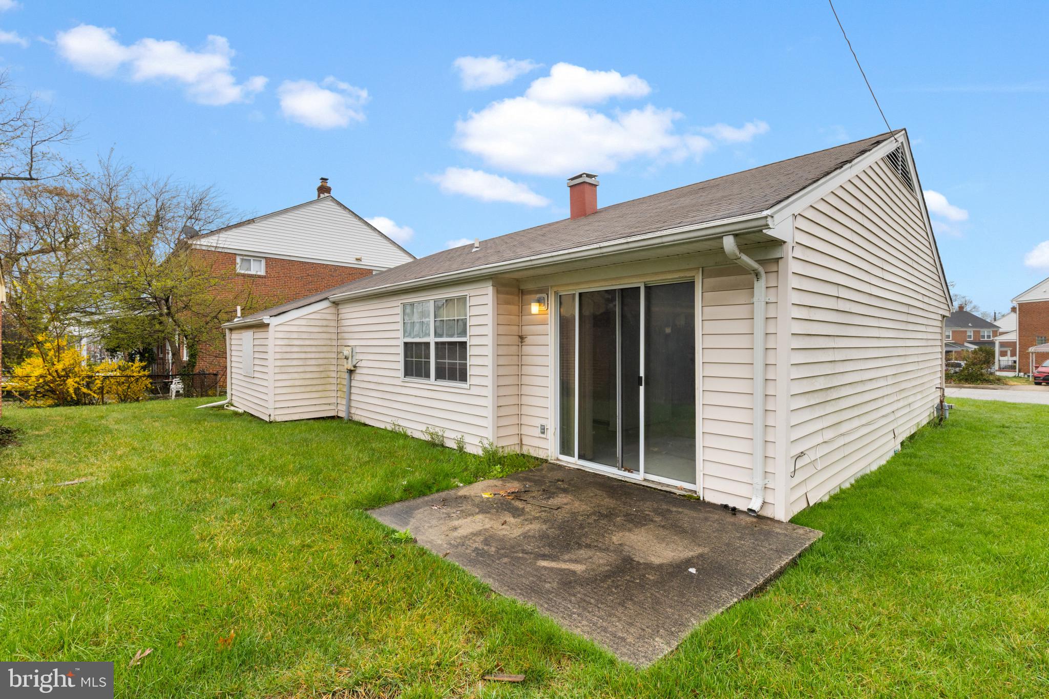 6231 Marlora Road Baltimore, MD 21239 - Photo 22 of 27 Rear View