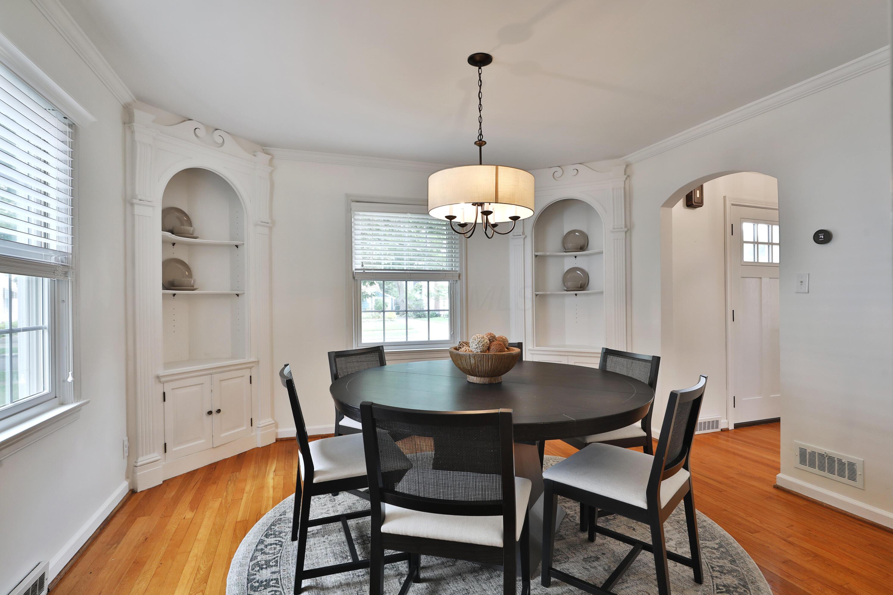 429 Arden Road Columbus, OH 43214 - Photo 13 of 49 Dining Room