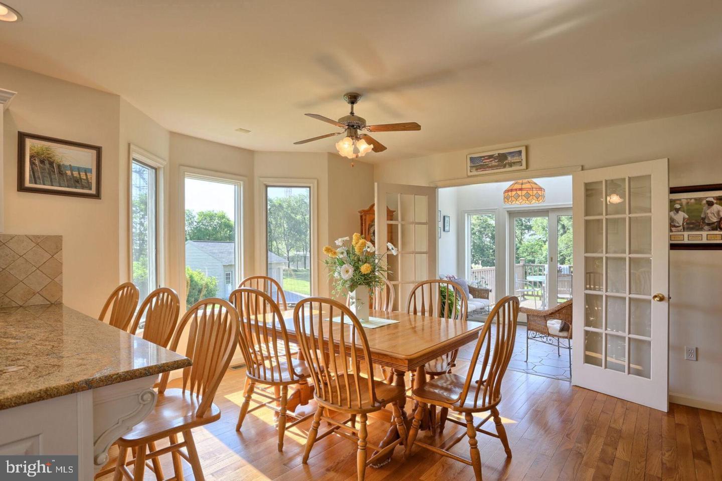 256 Willis Road Etters, PA 17319 - Photo 15 of 52 Dining room