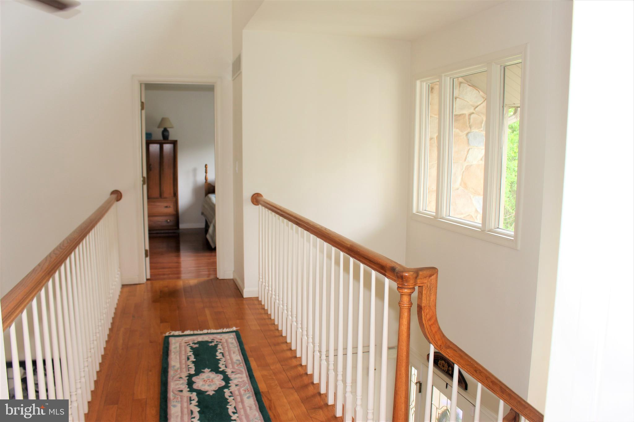 256 Willis Road Etters, PA 17319 - Photo 26 of 52 2nd floor hall - skybridge