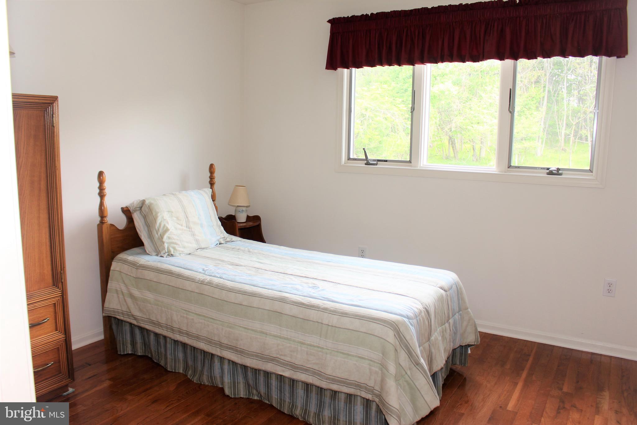 256 Willis Road Etters, PA 17319 - Photo 27 of 52 2nd floor bedroom #4