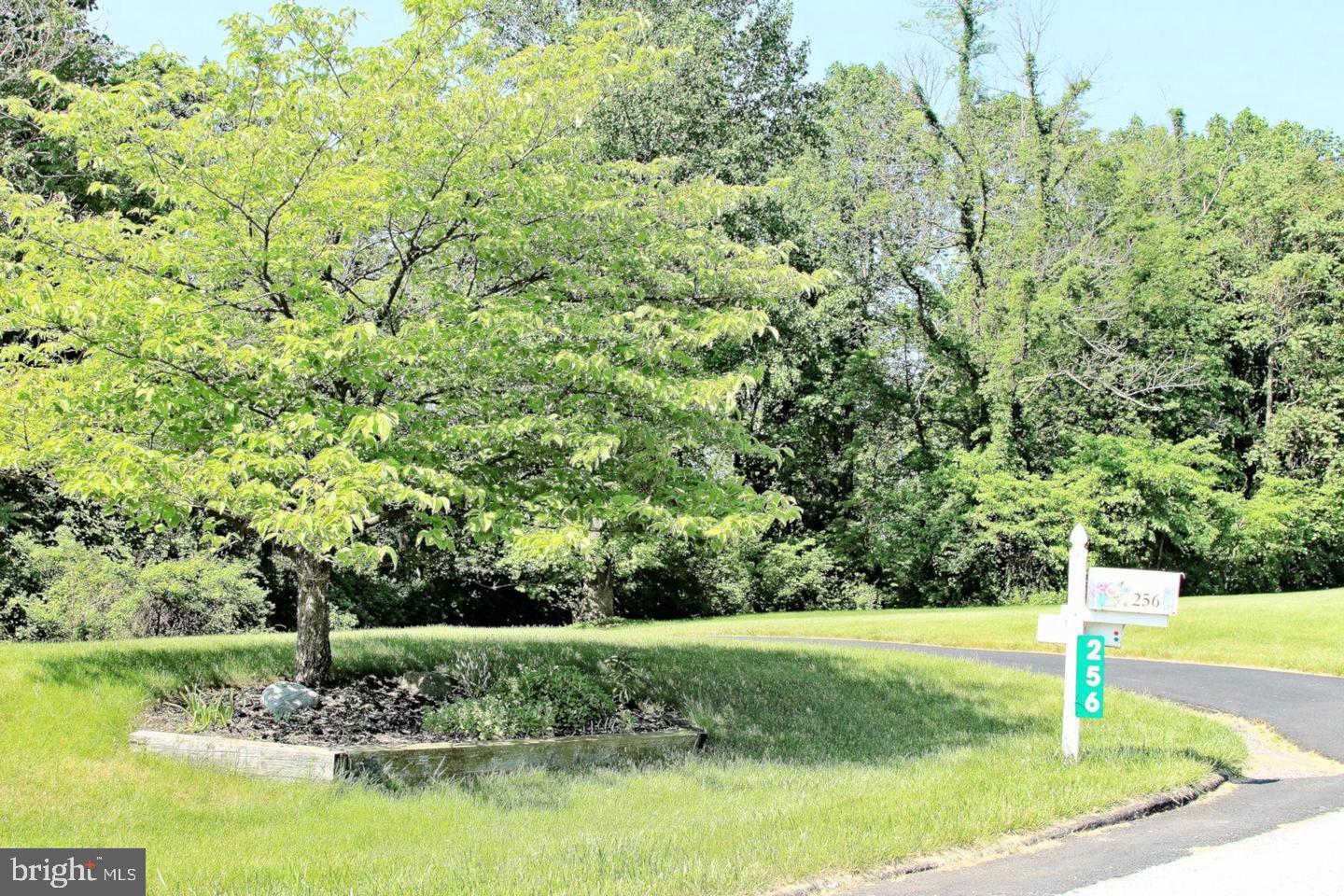 256 Willis Road Etters, PA 17319 - Photo 43 of 52 Driveway entrance from Willis Road cul-de-sac