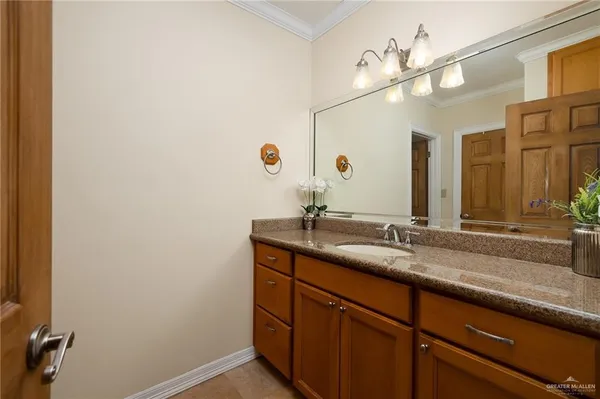 a view of a livingroom with a furniture