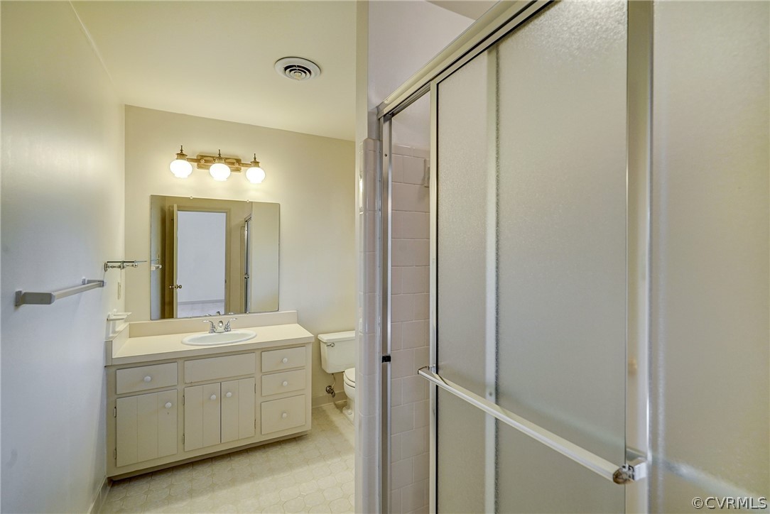 5740 Elfinwood Road Chester, VA 23831 - Photo 26 of 40 Gallery Image 26