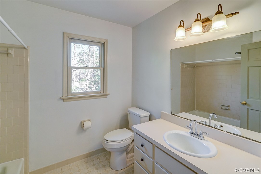 5740 Elfinwood Road Chester, VA 23831 - Photo 29 of 40 Gallery Image 29