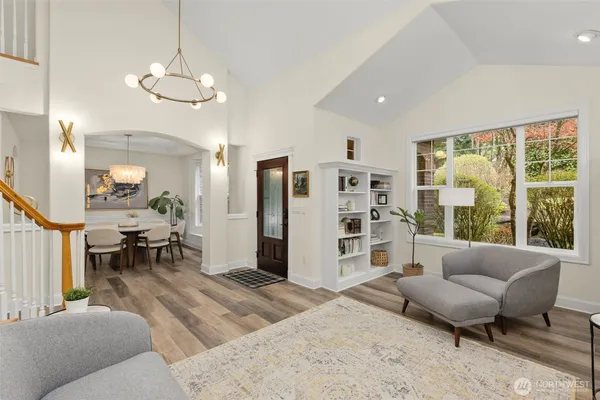 $2,025,000 | 15820 104th Avenue Northeast, Bothell, WA 98011