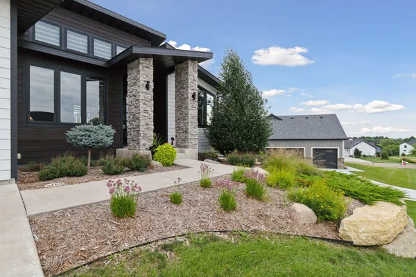 $895,000 | 3169 Bella Terra Lane Northeast, Rochester, MN 55906