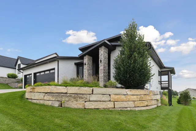 $895,000 | 3169 Bella Terra Lane Northeast, Rochester, MN 55906