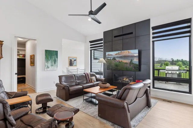 $895,000 | 3169 Bella Terra Lane Northeast, Rochester, MN 55906