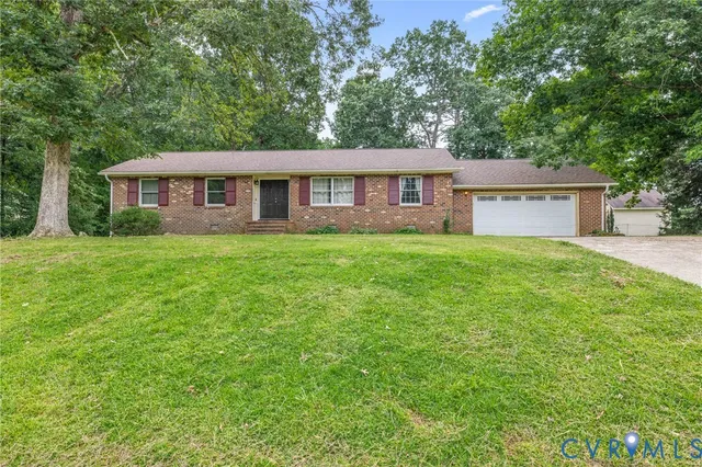 $275,000 | 10105 Southampton Road, Disputanta, VA 23842