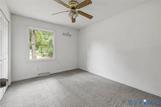 $275,000 | 10105 Southampton Road, Disputanta, VA 23842