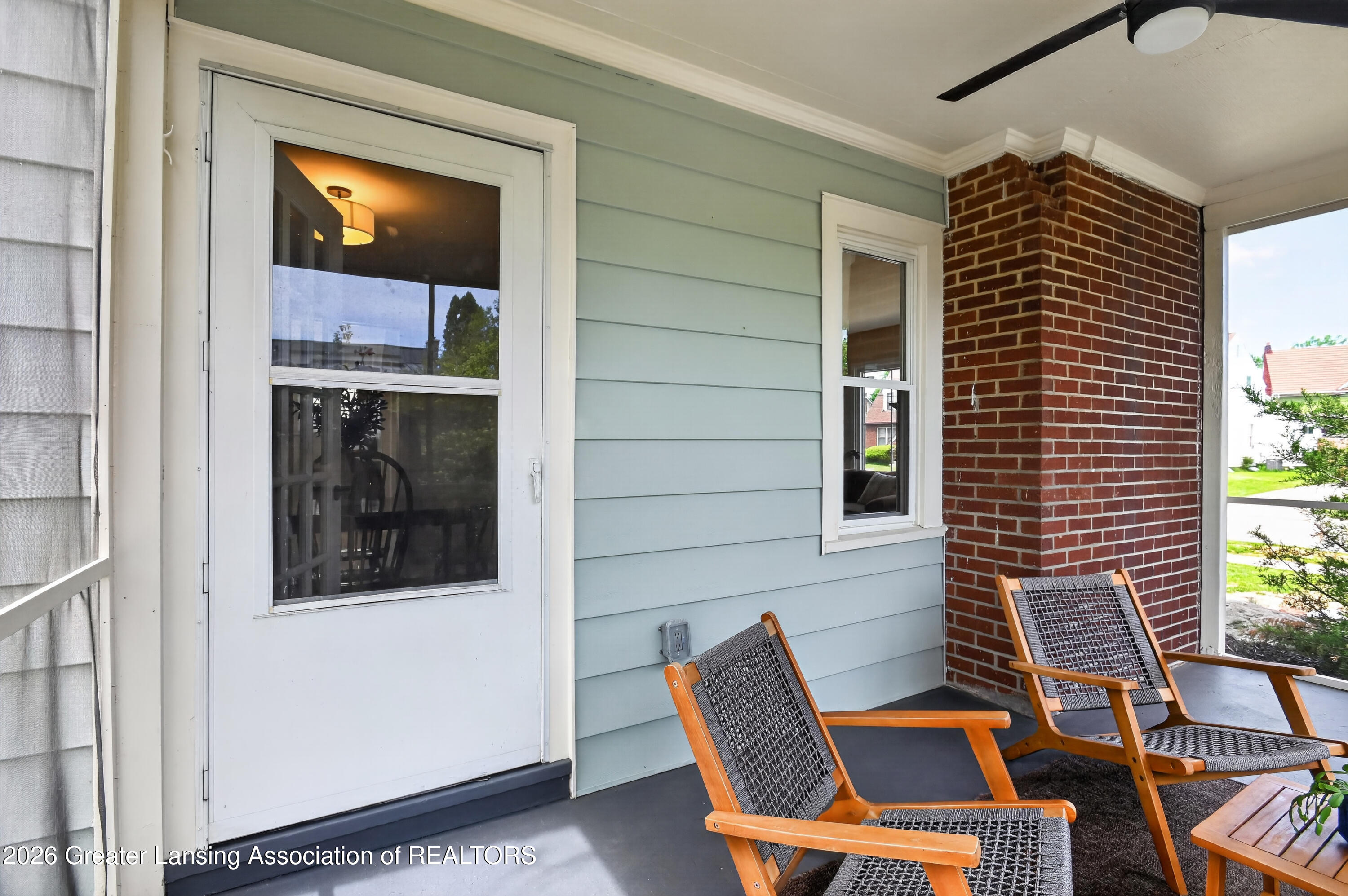 1615 Inverness Avenue Lansing, MI 48915 - Photo 39 of 43 Three Seasons Porch