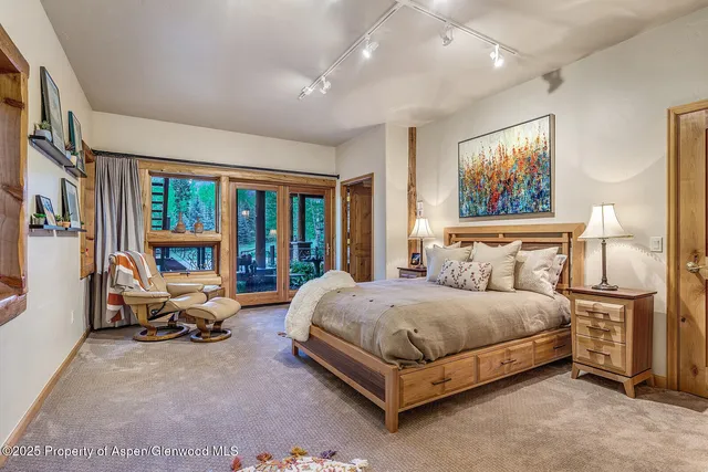 $3,800,000 | 251 Chair Mountain Drive, Redstone, CO 81623