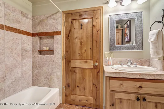 $3,800,000 | 251 Chair Mountain Drive, Redstone, CO 81623