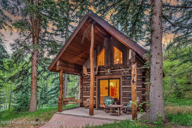 $3,800,000 | 251 Chair Mountain Drive, Redstone, CO 81623