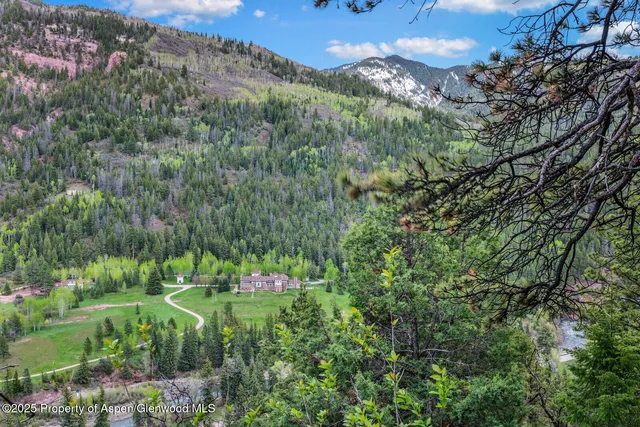 $3,800,000 | 251 Chair Mountain Drive, Redstone, CO 81623