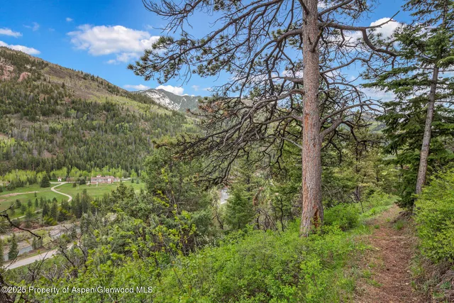 $3,800,000 | 251 Chair Mountain Drive, Redstone, CO 81623