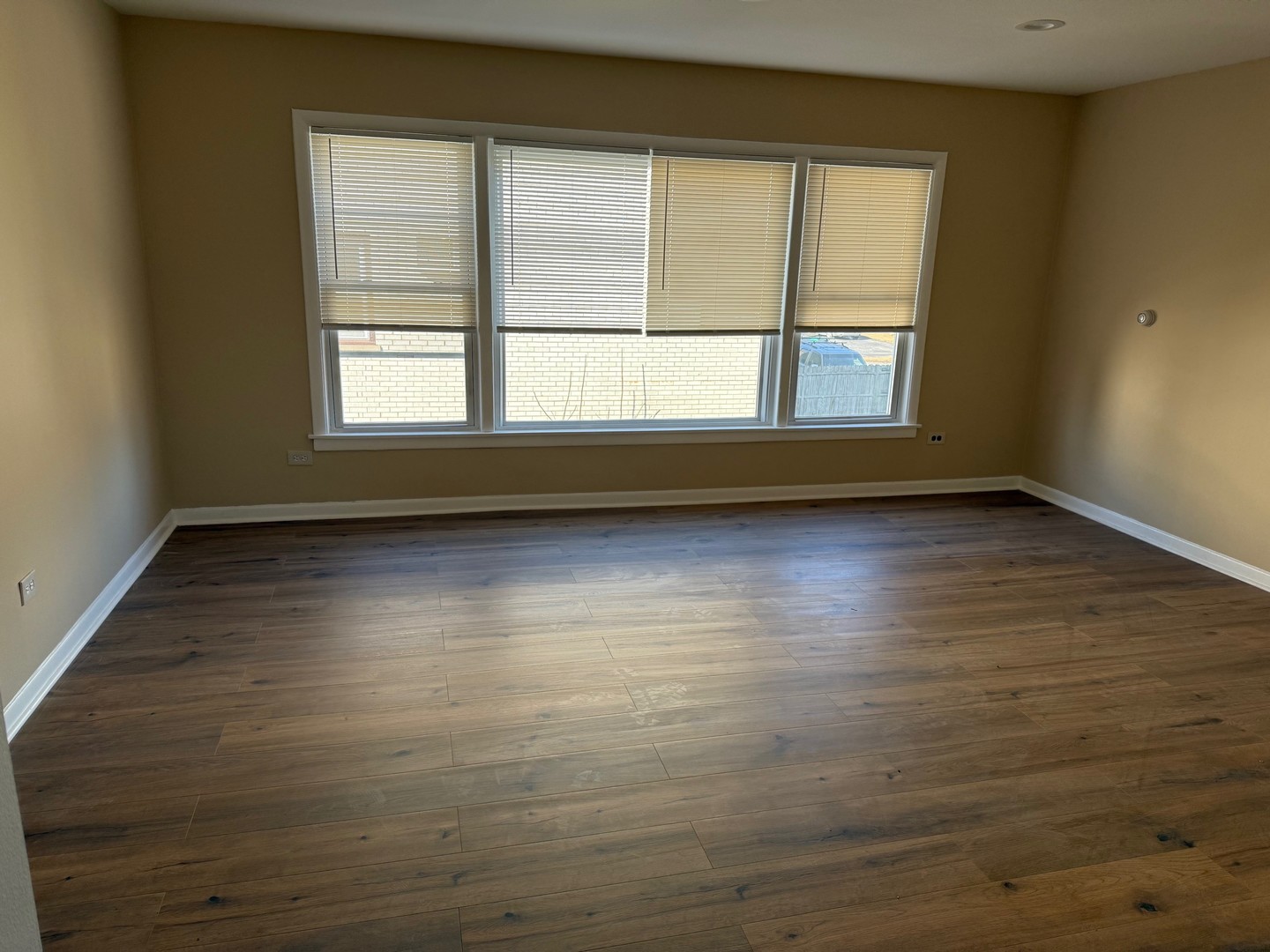 511 Summit Avenue, Unit 2R Park Ridge, IL 60068 - Photo 2 of 8