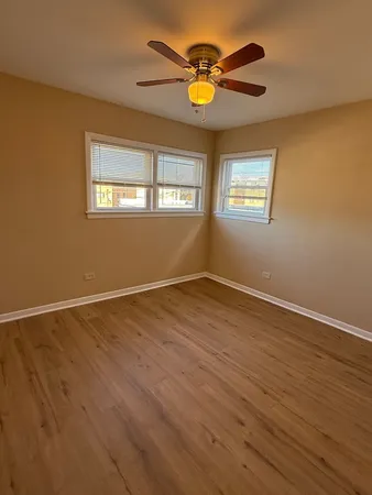 $1,850 | 511 Summit Avenue, Unit 2R, Park Ridge, IL 60068