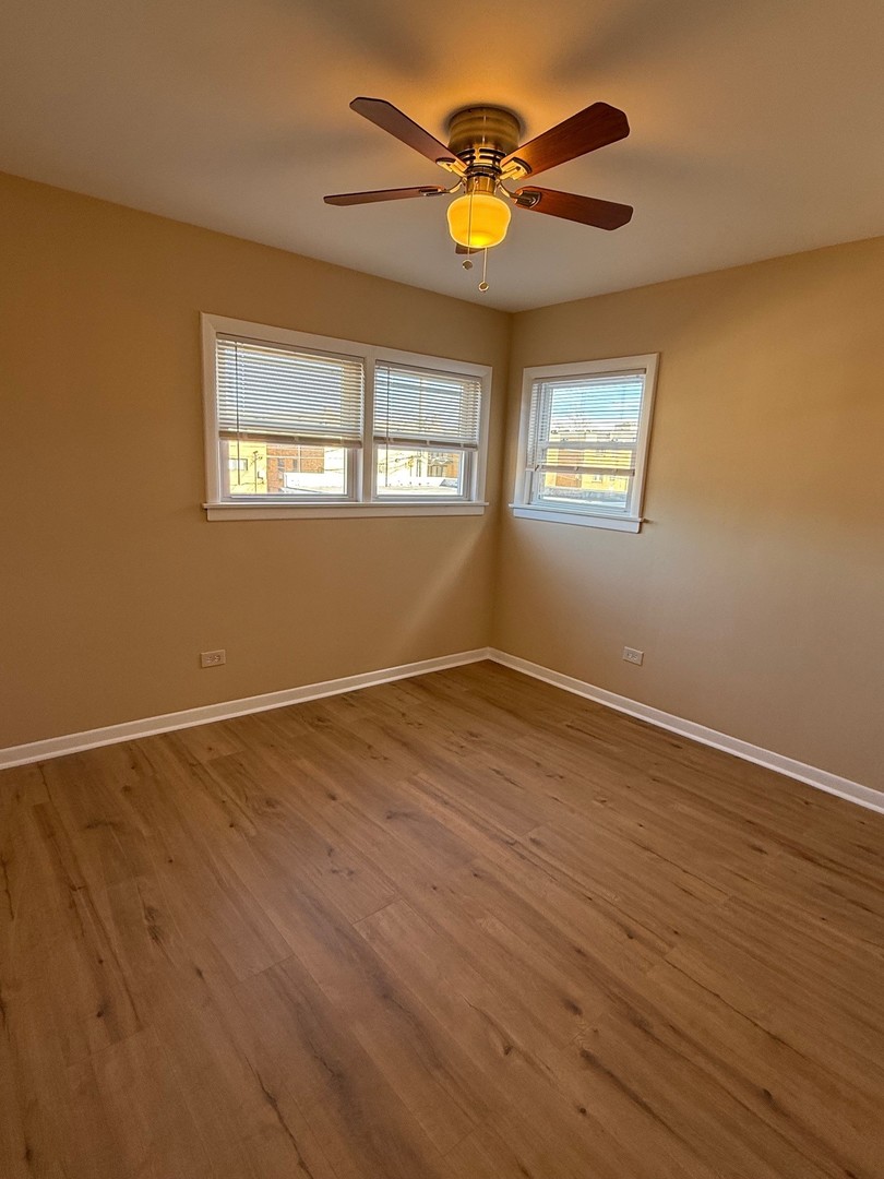 511 Summit Avenue, Unit 2R Park Ridge, IL 60068 - Photo 7 of 8